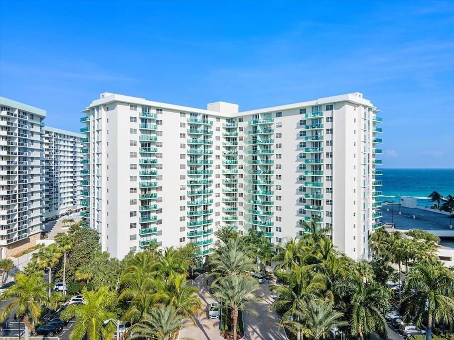 Beachfront 2 Bedroom At Tides Hollywood 8Th Floor Eksteriør billede