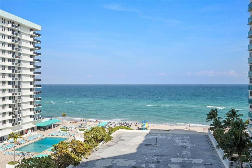 Beachfront 2 Bedroom At Tides Hollywood 8Th Floor Eksteriør billede
