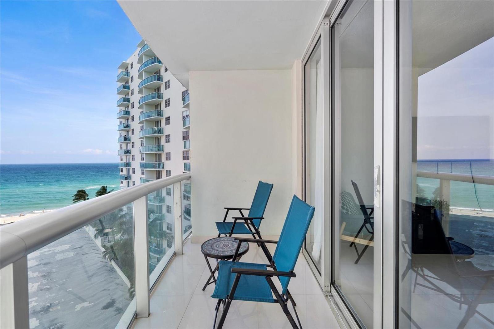 Beachfront 2 Bedroom At Tides Hollywood 8Th Floor Eksteriør billede