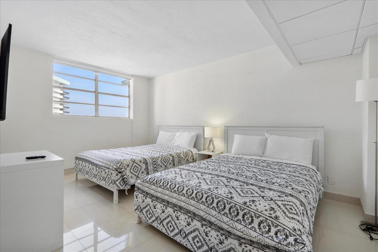 Beachfront 2 Bedroom At Tides Hollywood 8Th Floor Eksteriør billede
