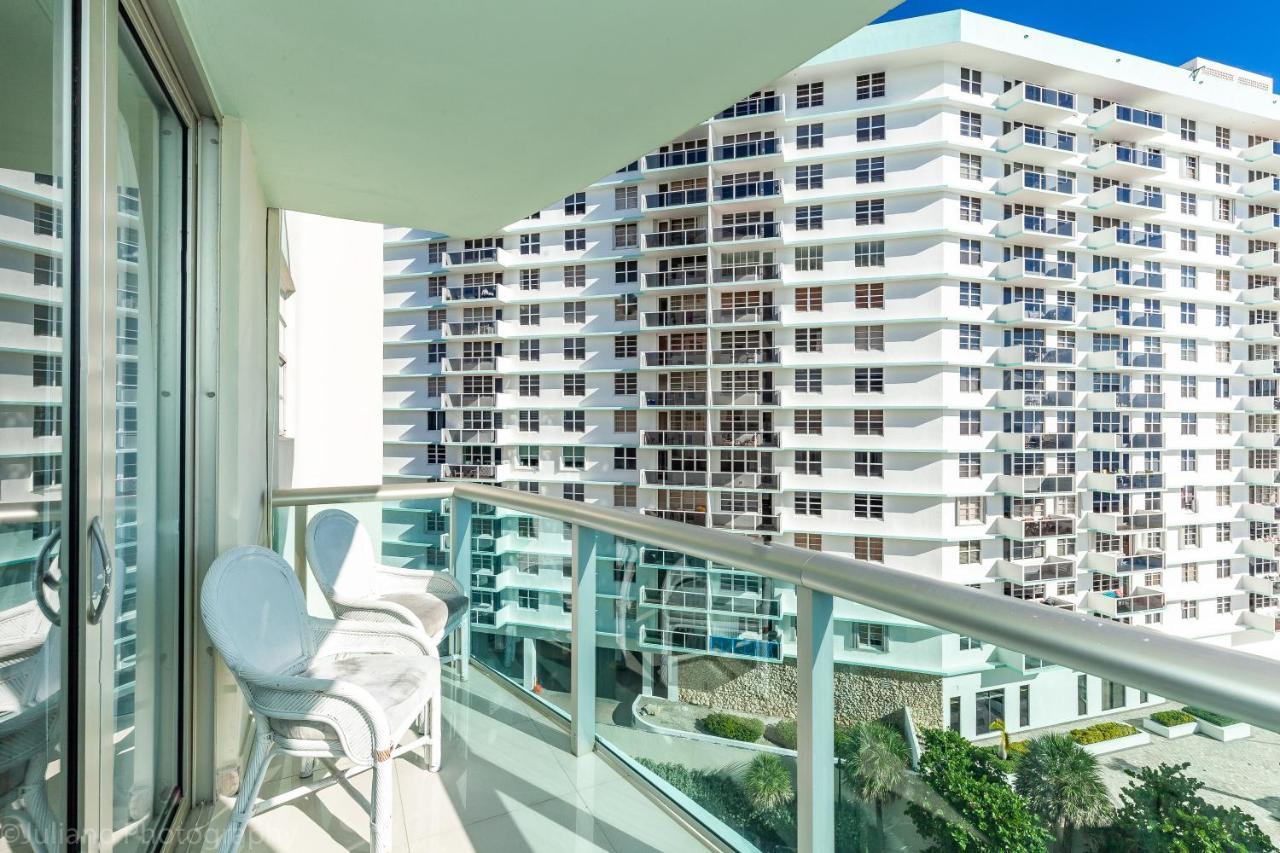 Beachfront 2 Bedroom At Tides Hollywood 8Th Floor Eksteriør billede